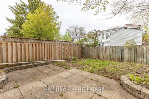 Photo 38 at 15 JANSEN Road, Nepean (Sheahan Estates/Trend Village), Ottawa