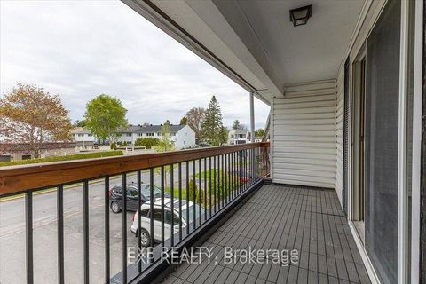 Photo 41 at 15 JANSEN Road, Nepean (Sheahan Estates/Trend Village), Ottawa