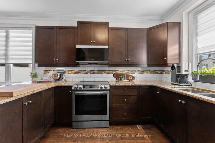 Photo 7 at 115 Beatrice Drive, Nepean (Longfields), Ottawa
