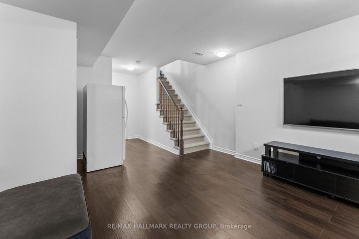 Photo 35 at 115 Beatrice Drive, Nepean (Longfields), Ottawa