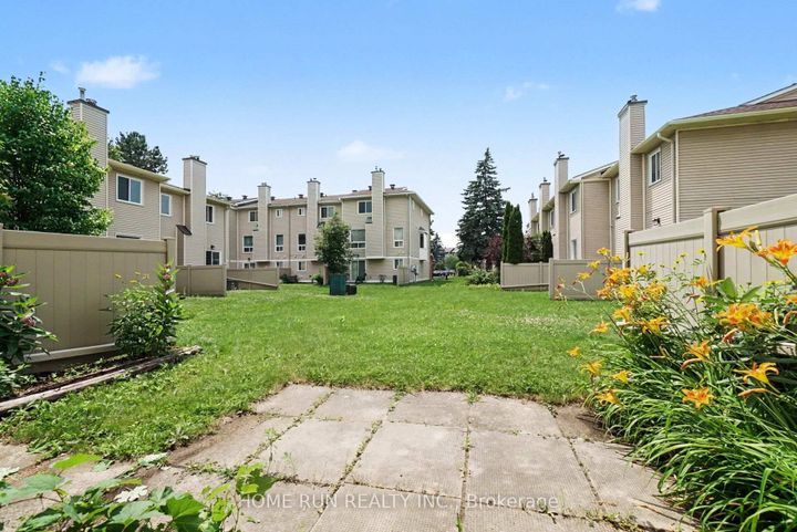Photo 24 at 9D CASTLEBROOK Lane, Nepean (Centrepointe), Ottawa