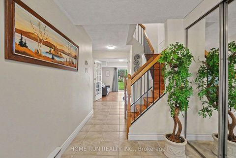 Photo 2 at 9D CASTLEBROOK Lane, Nepean (Centrepointe), Ottawa