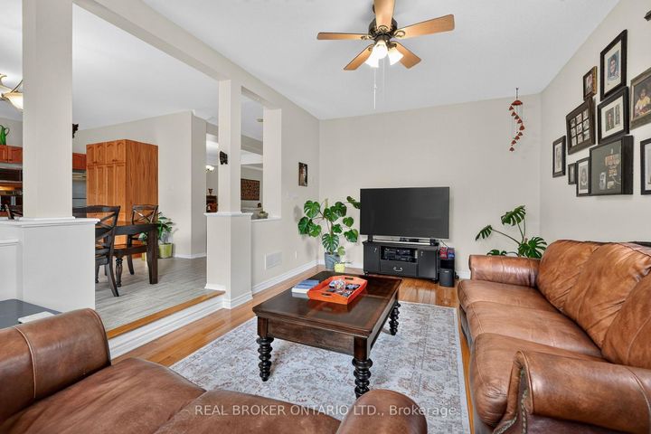 Photo 12 at 157 Fairlop Way, Nepean (Longfields), Ottawa