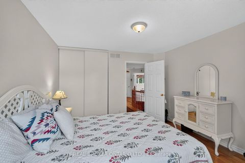 Photo 33 at 157 Fairlop Way, Nepean (Longfields), Ottawa