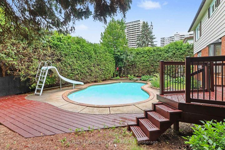 Photo 27 at 1291 Lampman Crescent, Nepean (Hogs Back), Ottawa