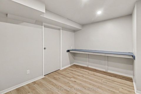 Photo 26 at 1291 Lampman Crescent, Nepean (Hogs Back), Ottawa