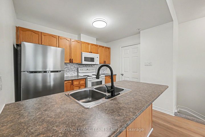 Photo 8 at K - 251 CRESTWAY Drive, Nepean (Barrhaven East), Ottawa