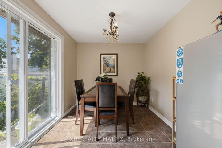 Photo 12 at 2 Ventnor Way, Nepean (Pheasant Run), Ottawa