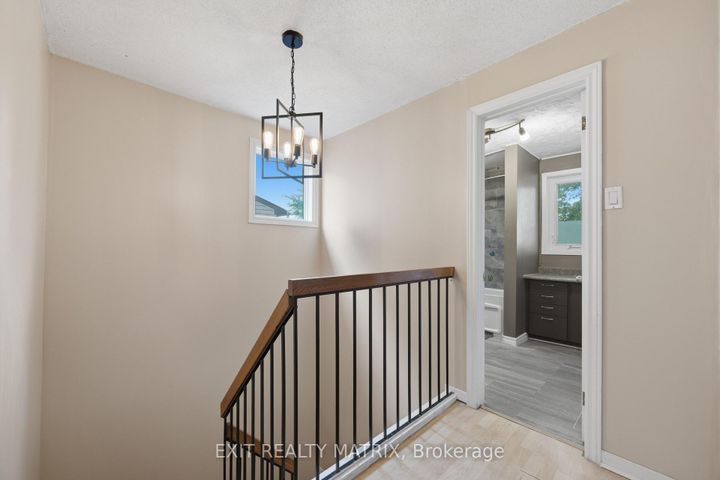 Photo 14 at 2 Ventnor Way, Nepean (Pheasant Run), Ottawa