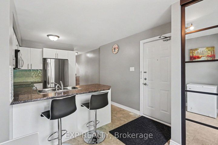 Photo 12 at 724A CHAPMAN MILLS Drive, Nepean (Strandherd), Ottawa