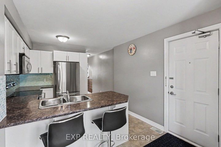 Photo 14 at 724A CHAPMAN MILLS Drive, Nepean (Strandherd), Ottawa
