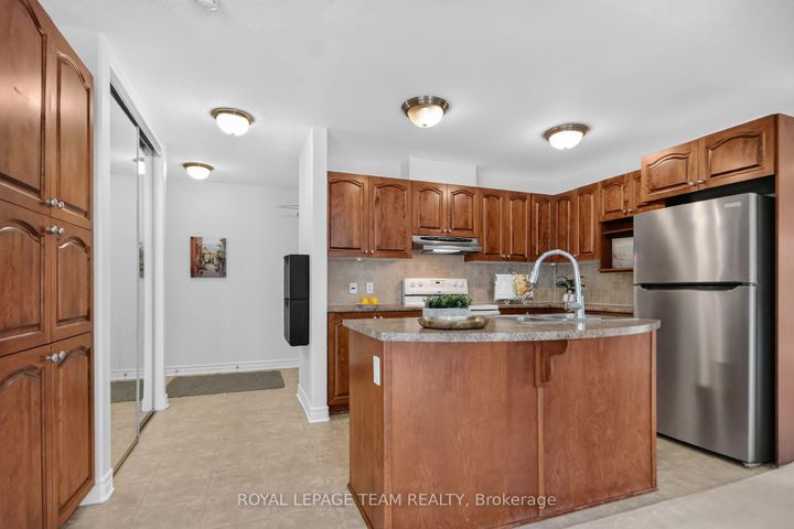 Photo 16 at 3 - 355 Paseo Private, Nepean (Centrepointe), Ottawa