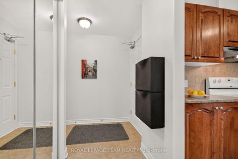 Photo 7 at 3 - 355 Paseo Private, Nepean (Centrepointe), Ottawa
