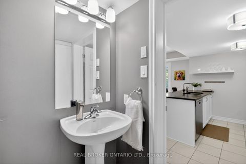 Photo 10 at 33 - 701 B Sue Holloway Drive, Nepean (Strandherd), Ottawa