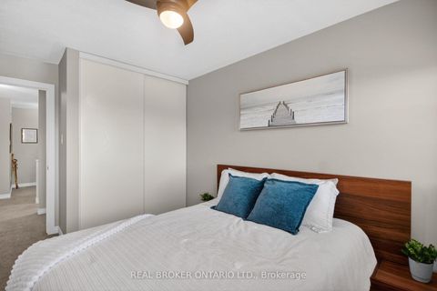 Photo 21 at 33 - 701 B Sue Holloway Drive, Nepean (Strandherd), Ottawa
