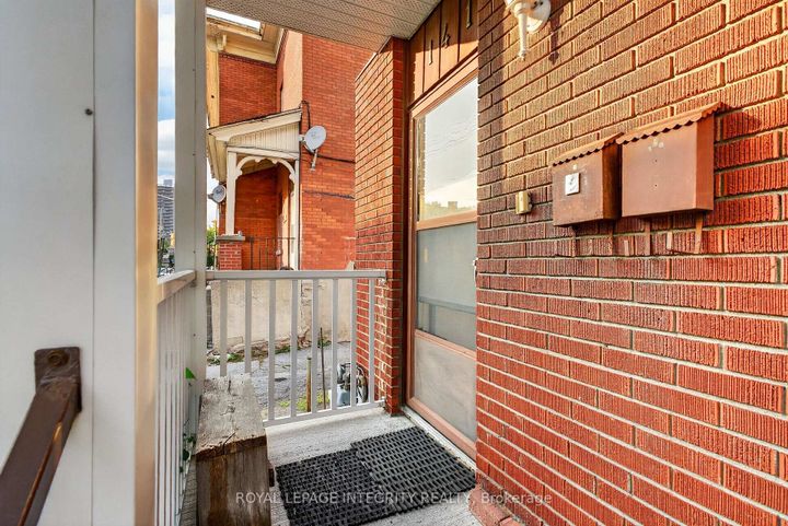 Photo 2 at 141 Percy Street, Ottawa Centre, Ottawa