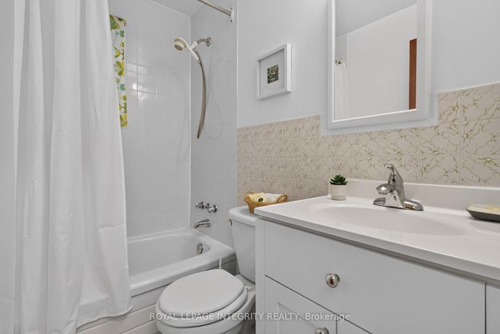 Photo 10 at 141 Percy Street, Ottawa Centre, Ottawa