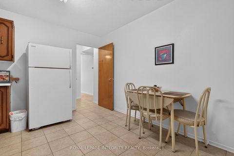 Photo 6 at 141 Percy Street, Ottawa Centre, Ottawa