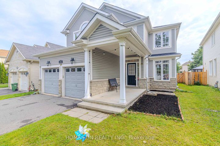Photo 1 at 538 Ravendale Way, Nepean (Stonebridge), Ottawa