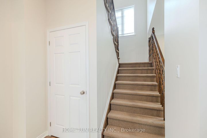 Photo 21 at 538 Ravendale Way, Nepean (Stonebridge), Ottawa