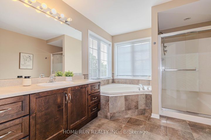 Photo 27 at 538 Ravendale Way, Nepean (Stonebridge), Ottawa