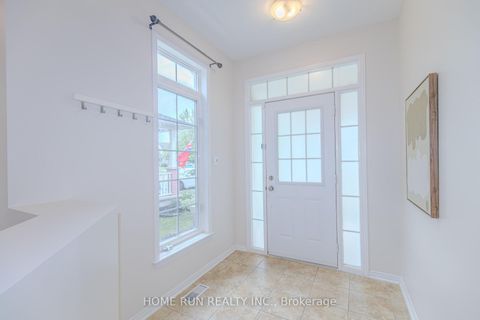 Photo 2 at 538 Ravendale Way, Nepean (Stonebridge), Ottawa