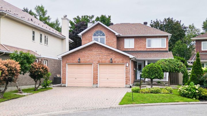 Photo 0 at 4 GLENARDEN Court, Nepean (Centrepointe), Ottawa