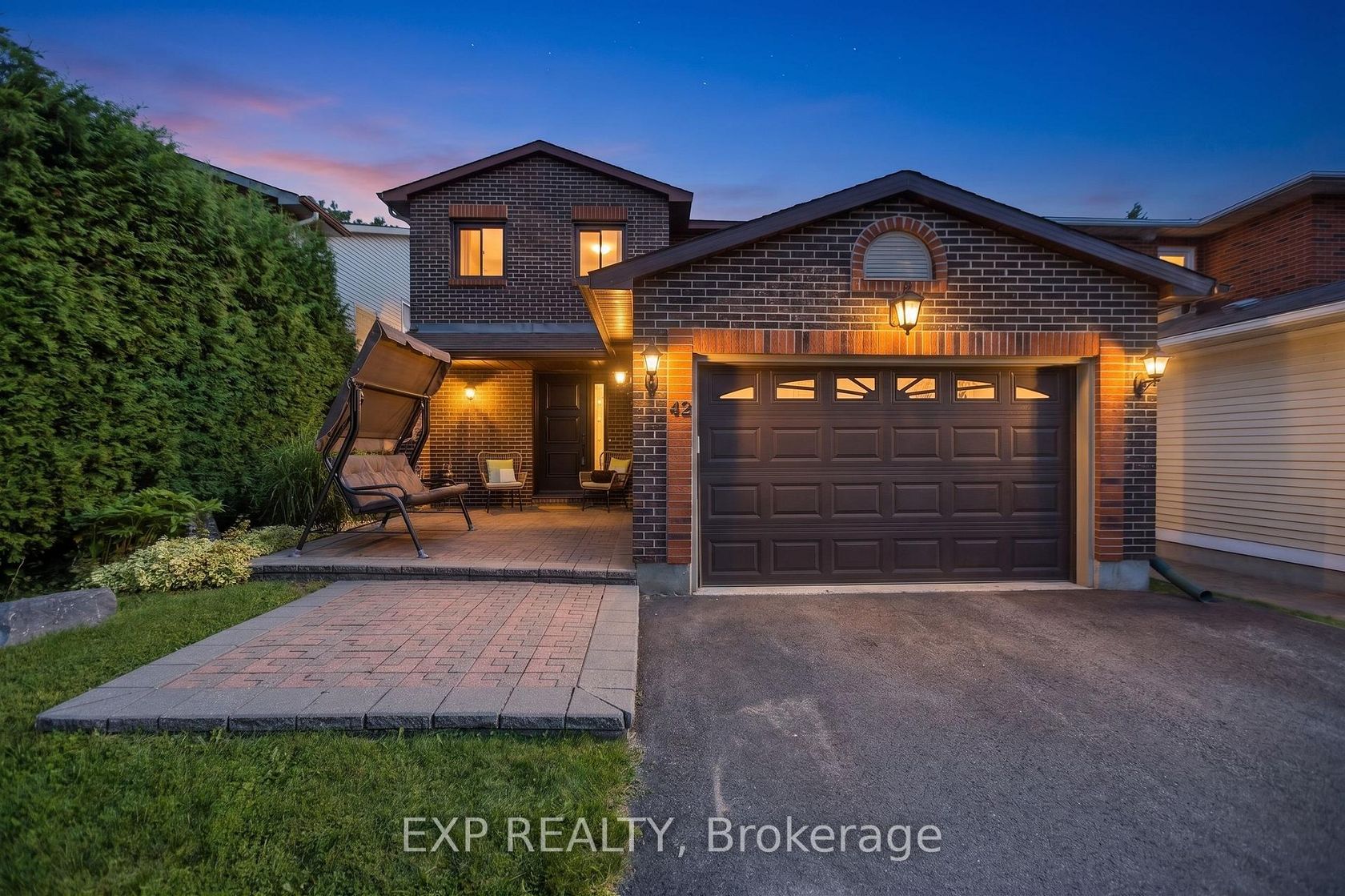 42 Valley Ridge Street, Nepean (Borden Farm/Stewart Farm/Carleton Heights/Parkwood Hills), Ottawa 