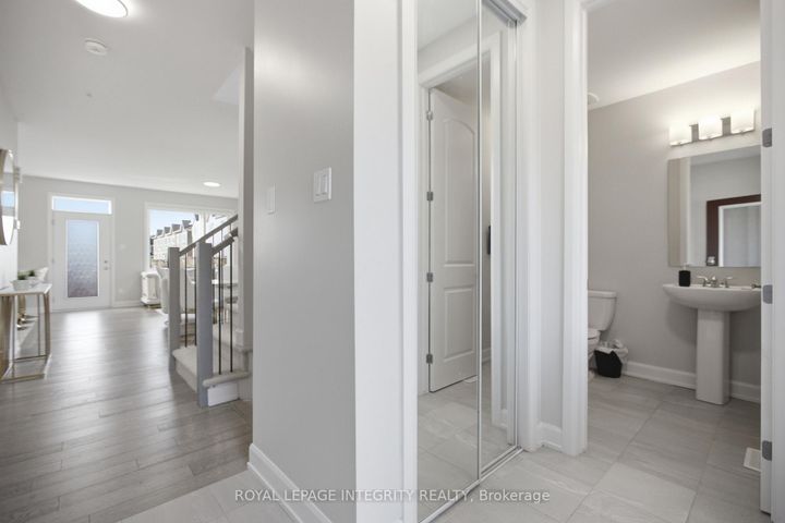 Photo 2 at 651 Chillerton Drive, Nepean (Half Moon Bay), Ottawa