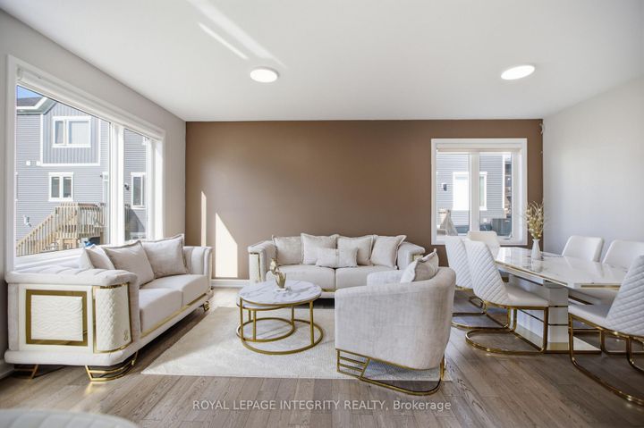 Photo 10 at 651 Chillerton Drive, Nepean (Half Moon Bay), Ottawa