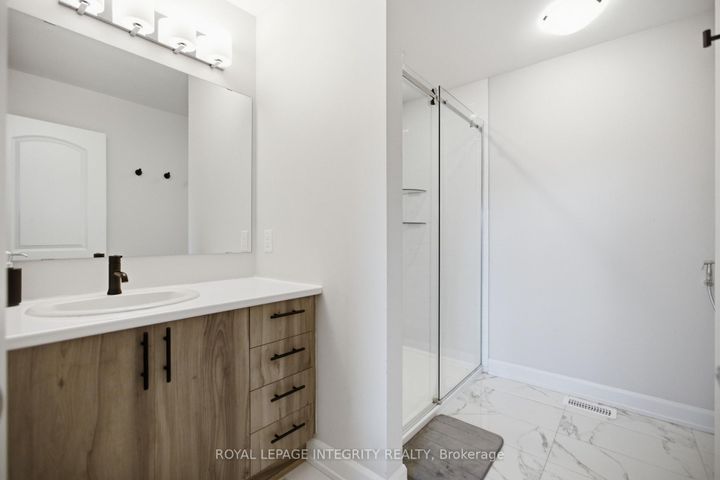 Photo 18 at 651 Chillerton Drive, Nepean (Half Moon Bay), Ottawa
