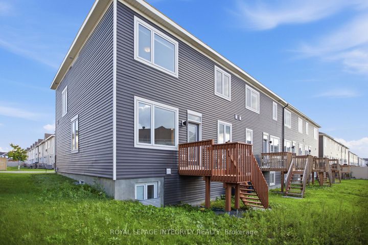 Photo 29 at 651 Chillerton Drive, Nepean (Half Moon Bay), Ottawa