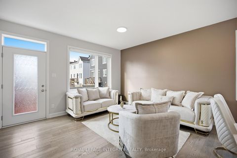 Photo 9 at 651 Chillerton Drive, Nepean (Half Moon Bay), Ottawa