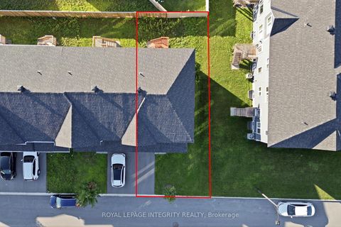 Photo 32 at 651 Chillerton Drive, Nepean (Half Moon Bay), Ottawa