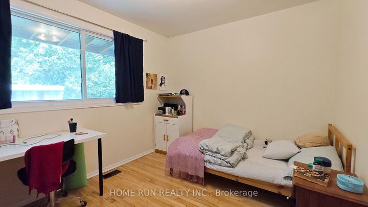 Photo 20 at 1023 Meadowlands Drive, Nepean (Carleton Square), Ottawa