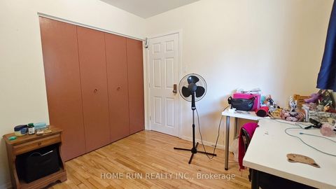 Photo 21 at 1023 Meadowlands Drive, Nepean (Carleton Square), Ottawa