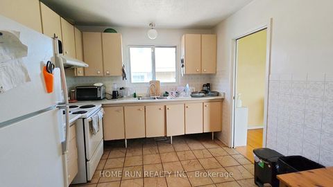 Photo 31 at 1023 Meadowlands Drive, Nepean (Carleton Square), Ottawa