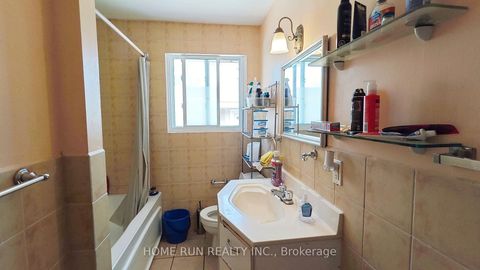 Photo 33 at 1023 Meadowlands Drive, Nepean (Carleton Square), Ottawa