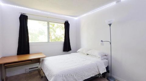 Photo 42 at 1023 Meadowlands Drive, Nepean (Carleton Square), Ottawa