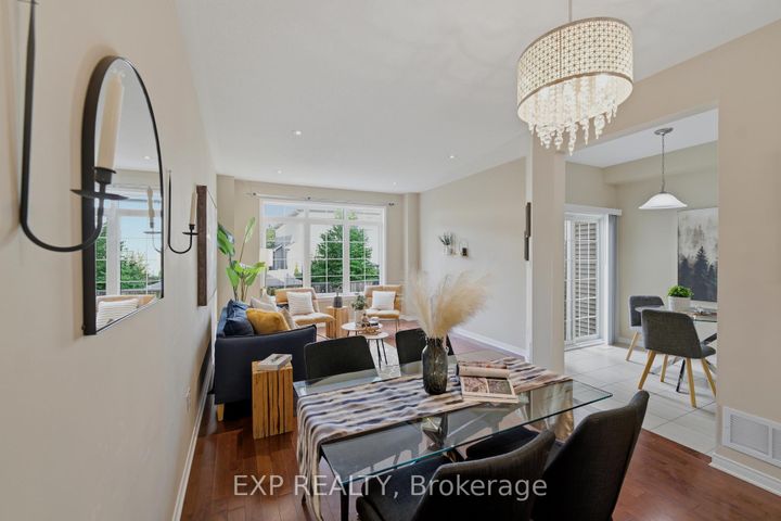 Photo 10 at 118 Laramie Crescent, Nepean (Stonebridge), Ottawa