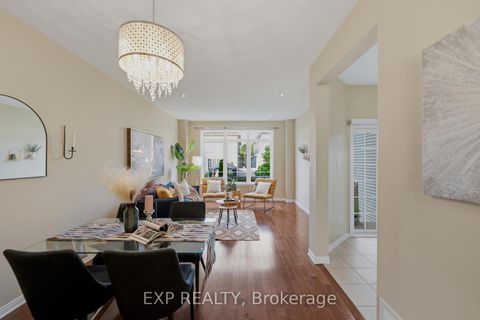 Photo 6 at 118 Laramie Crescent, Nepean (Stonebridge), Ottawa