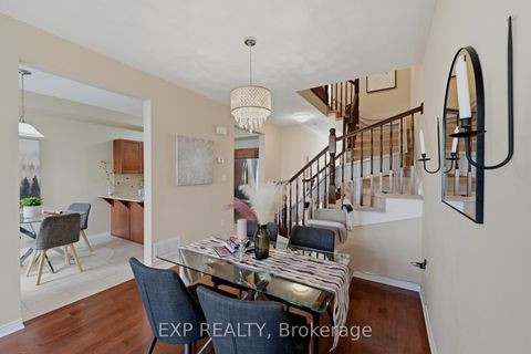 Photo 9 at 118 Laramie Crescent, Nepean (Stonebridge), Ottawa