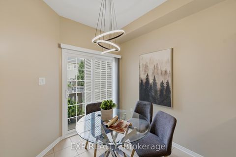 Photo 11 at 118 Laramie Crescent, Nepean (Stonebridge), Ottawa
