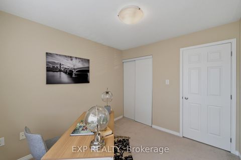 Photo 25 at 118 Laramie Crescent, Nepean (Stonebridge), Ottawa