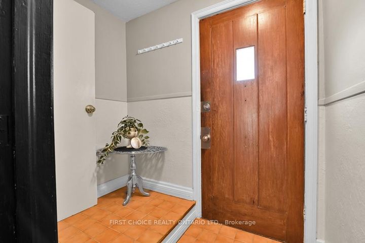 Photo 2 at 9 Huron Avenue, Ottawa West, Ottawa