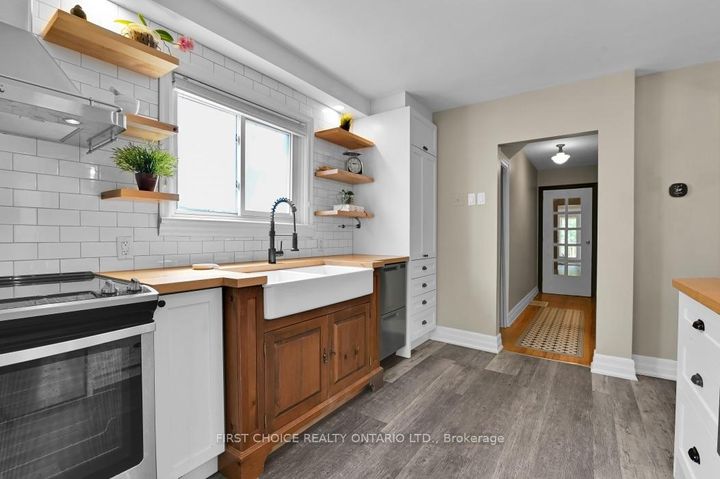 Photo 7 at 9 Huron Avenue, Ottawa West, Ottawa