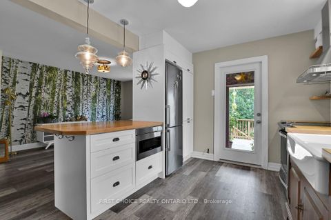 Photo 6 at 9 Huron Avenue, Ottawa West, Ottawa