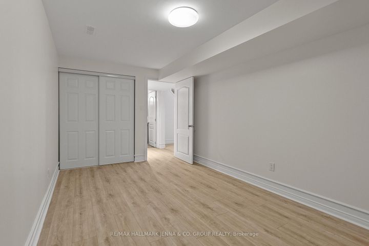 Photo 22 at 110 Heathercrest Private, Nepean (Stonebridge), Ottawa