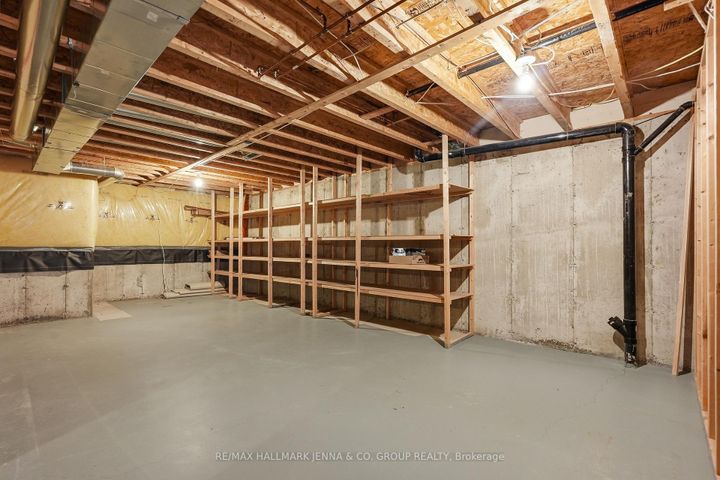 Photo 23 at 110 Heathercrest Private, Nepean (Stonebridge), Ottawa