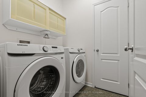Photo 18 at 110 Heathercrest Private, Nepean (Stonebridge), Ottawa